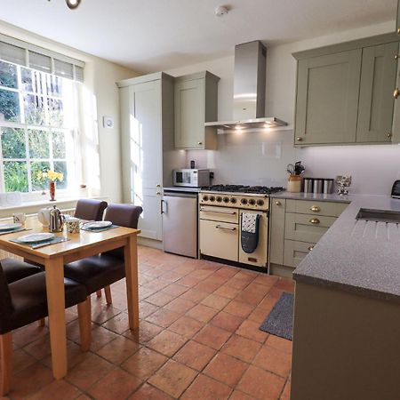Westmorland Cottage Grange-over-Sands Екстериор снимка